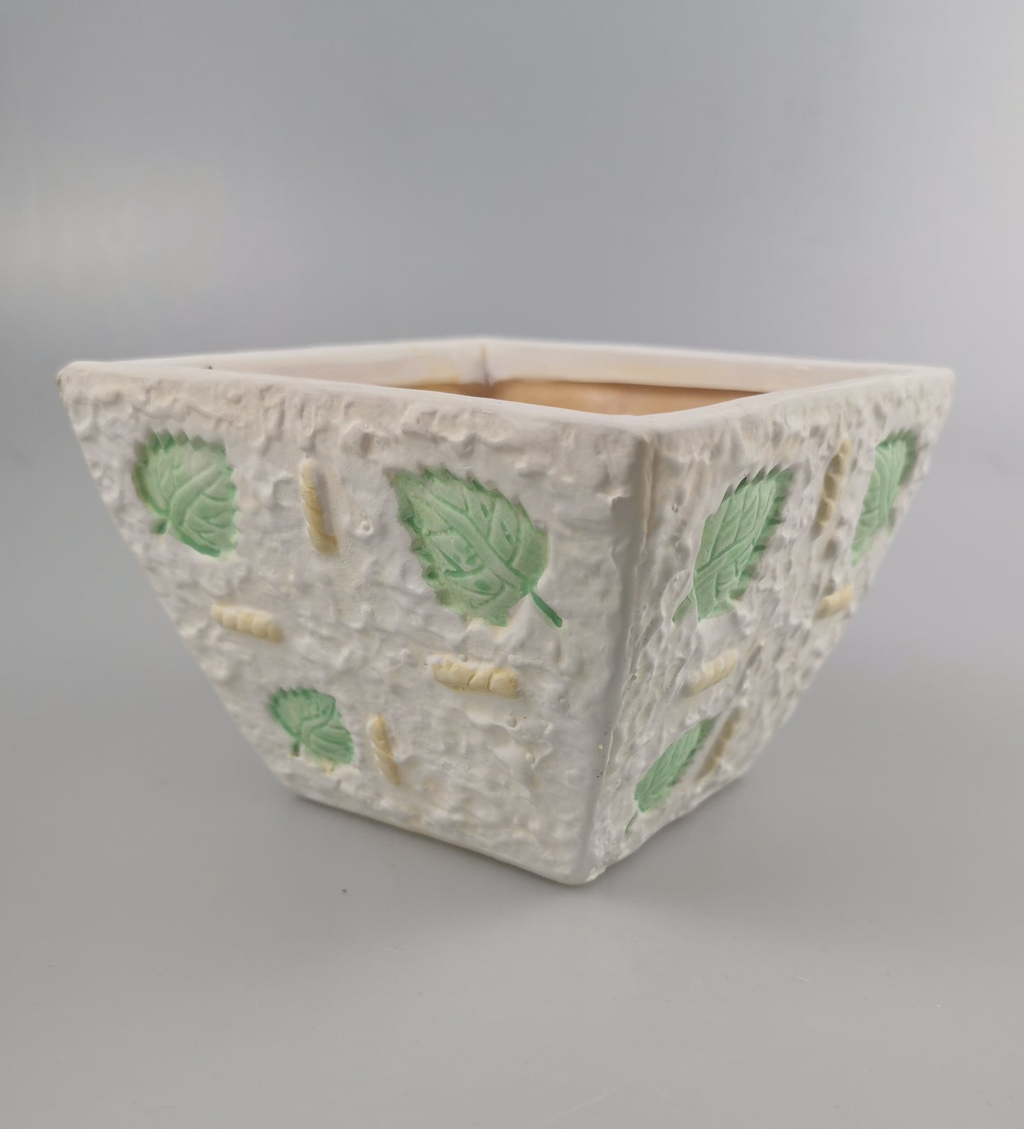 Leaf Planter, hand patining planter, Spring Summer Decor, Hostess Present, Housewarming Gift,